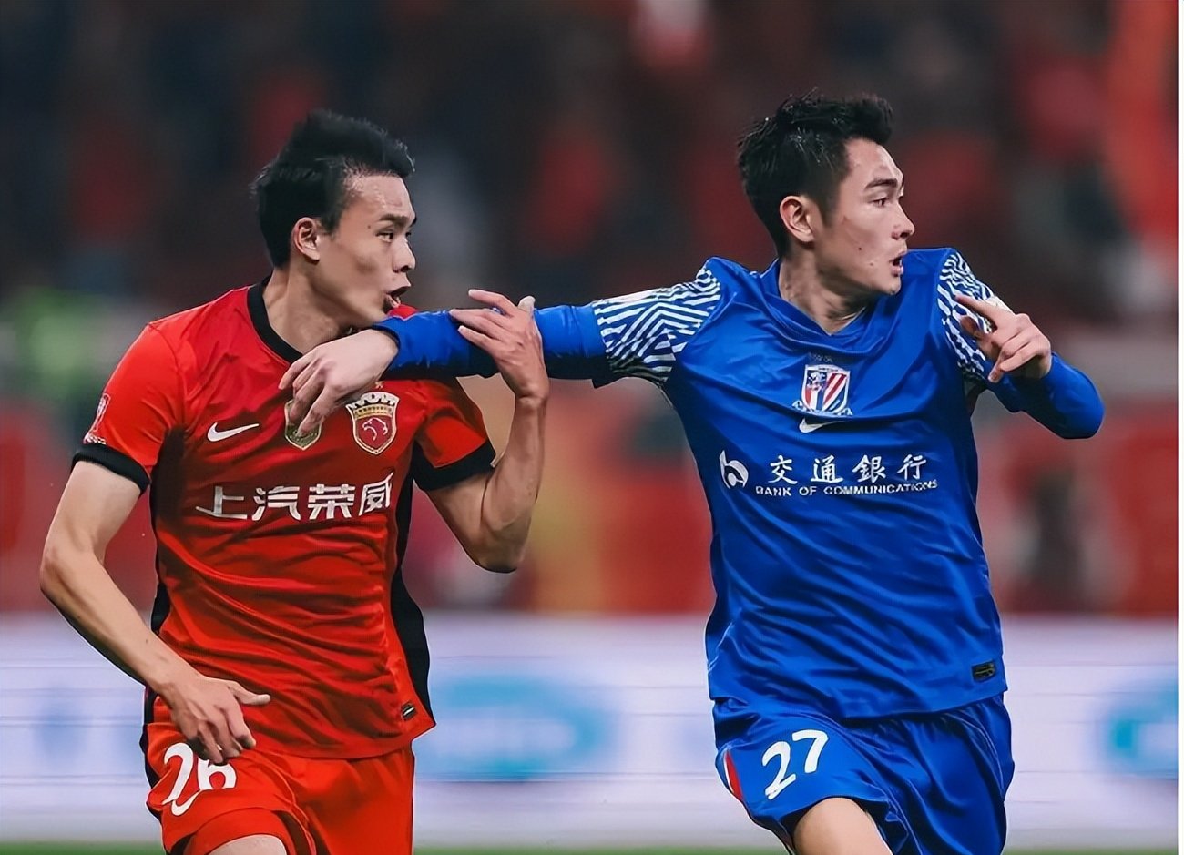 九游 -上海申花训练开放日，清晨门线救险引欢呼，中超在即，高层口径保持一致(上海申花直播在线观看高清)